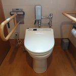貸切風呂用の車椅子対応トイレ②